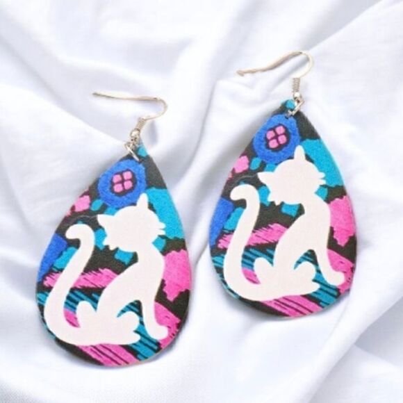 Colorful Cat Design Wood Teardrop Earrings - Picture 2 of 5